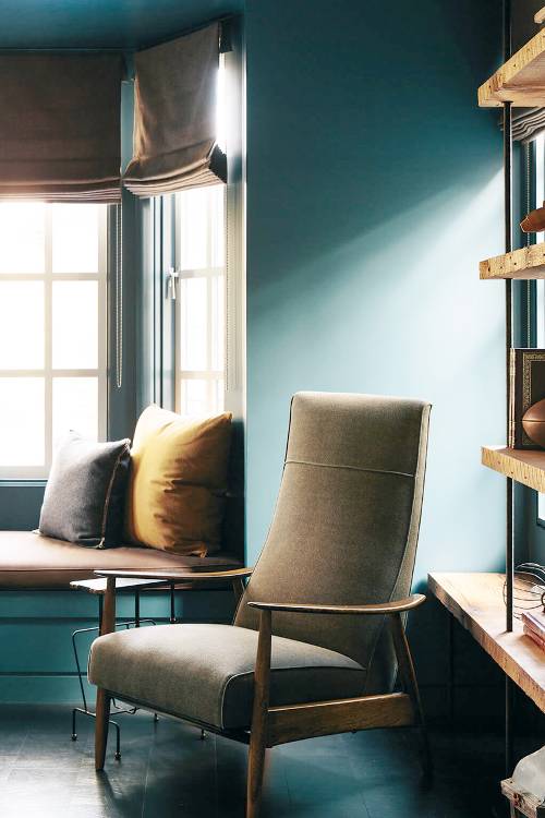 living-room-paint-colors-244637-1513026235442-image.500x0c